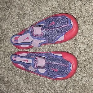 Nike Water Shoes for Girls